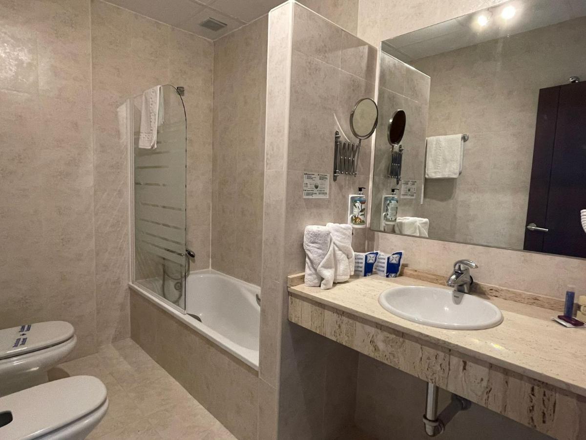 Hotel Cuatro Vientos Ла Рамбла Екстериор снимка